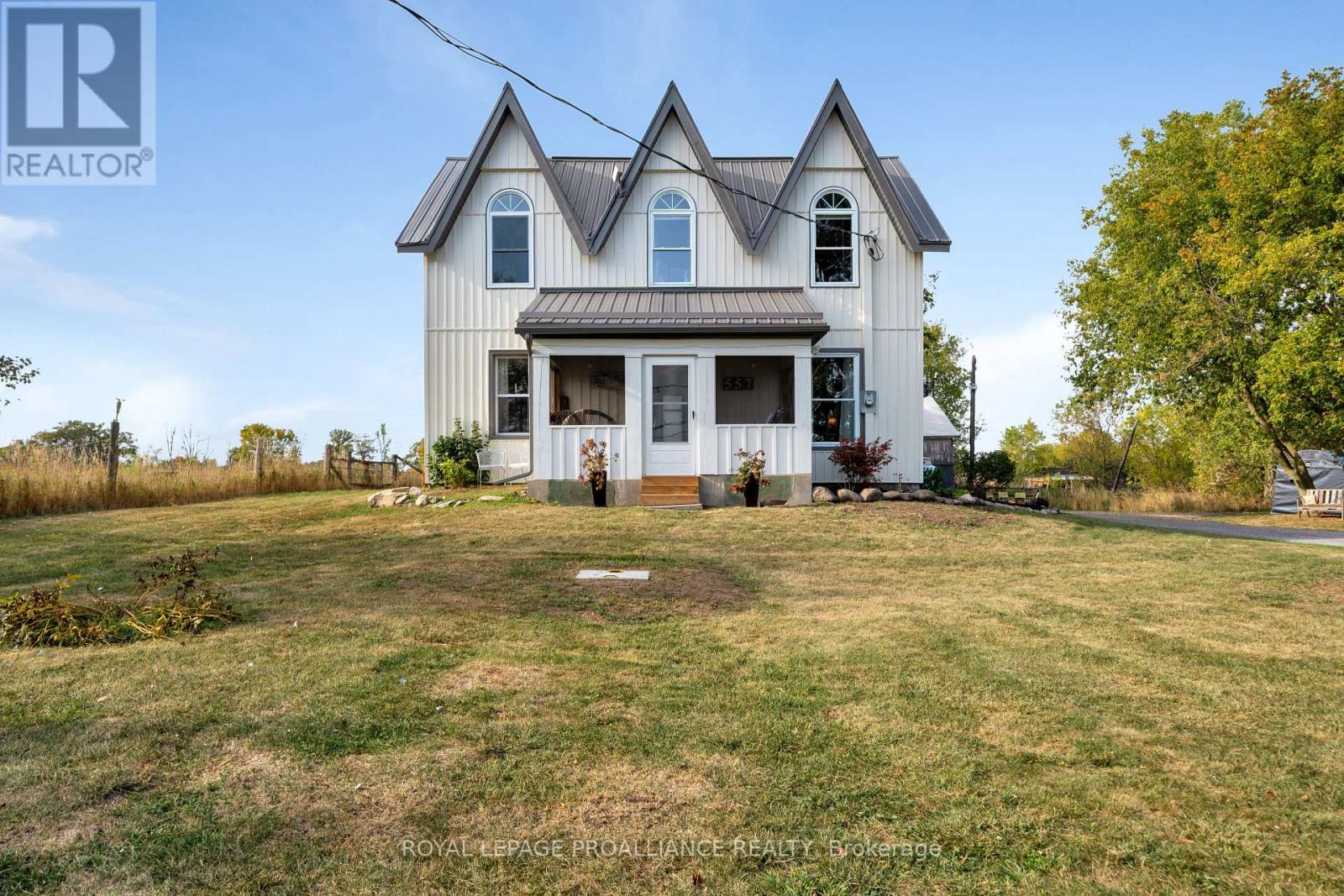 557 Casey Rd, Belleville, ON K8N 4Z6