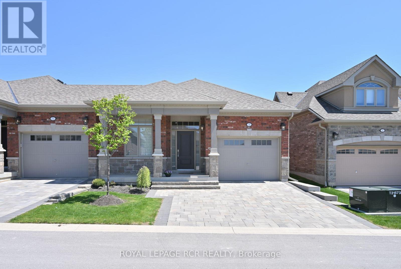3 Assunta Gdn, New Tecumseth Alliston, ON L9R 0V2