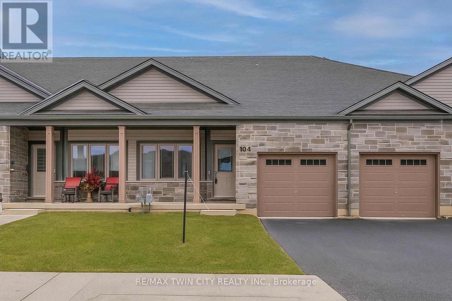 104 Cheryl Ave, North Perth, ON N0G 1B0