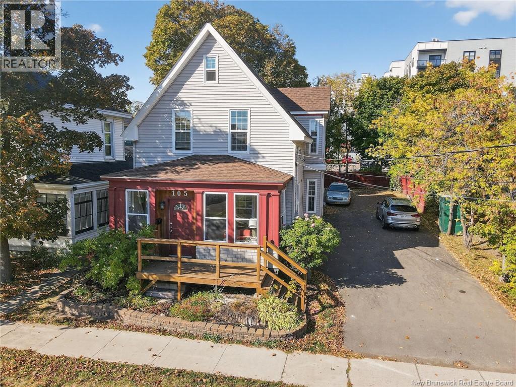 105 Gordon St, Moncton, NB E1C 1M5