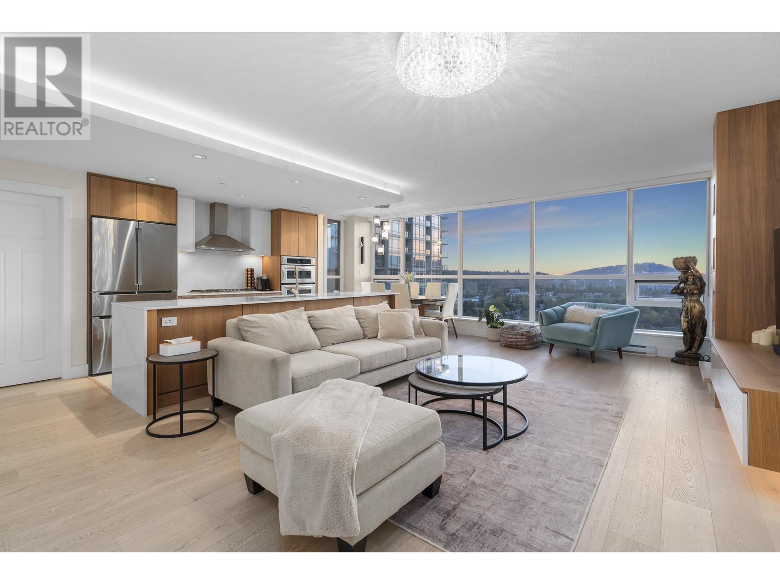 2968 Glen Drive Unit 3301, Coquitlam, BC V3B 0C4