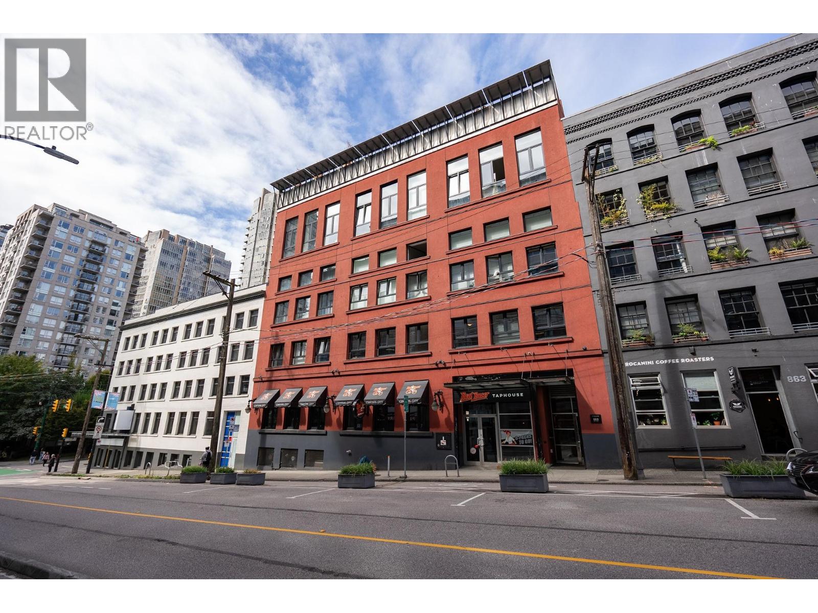 869 Beatty Street Unit 201, Vancouver, BC V6B 2M6