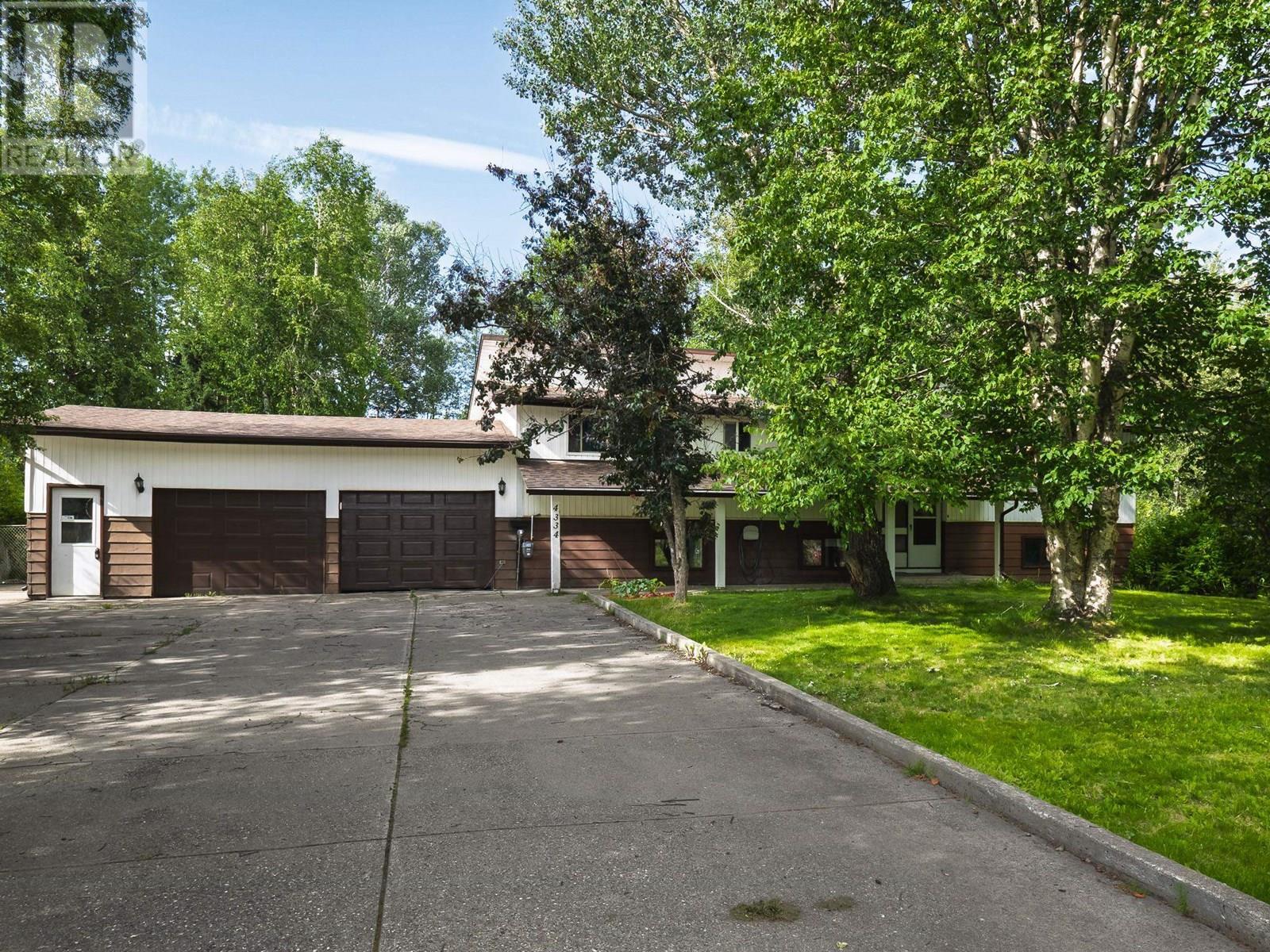 4334 Chestnut Dr, Prince George, BC V2K 2T5