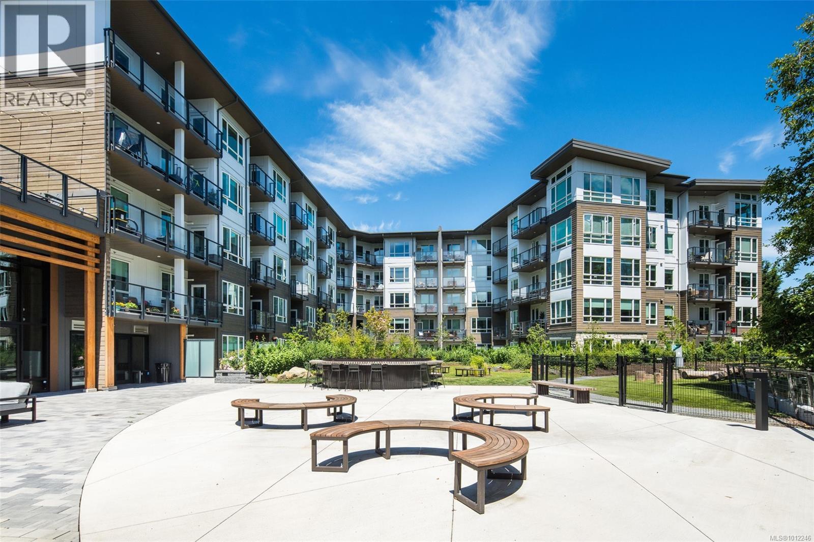 920 Reunion Ave Unit 444 Ave, Langford, BC V9B 0W8