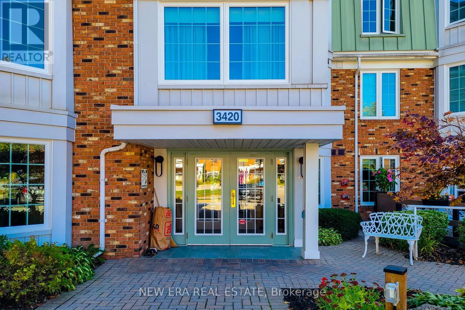 221 3420 Frederick Ave, Lincoln, ON L0R 2C0
