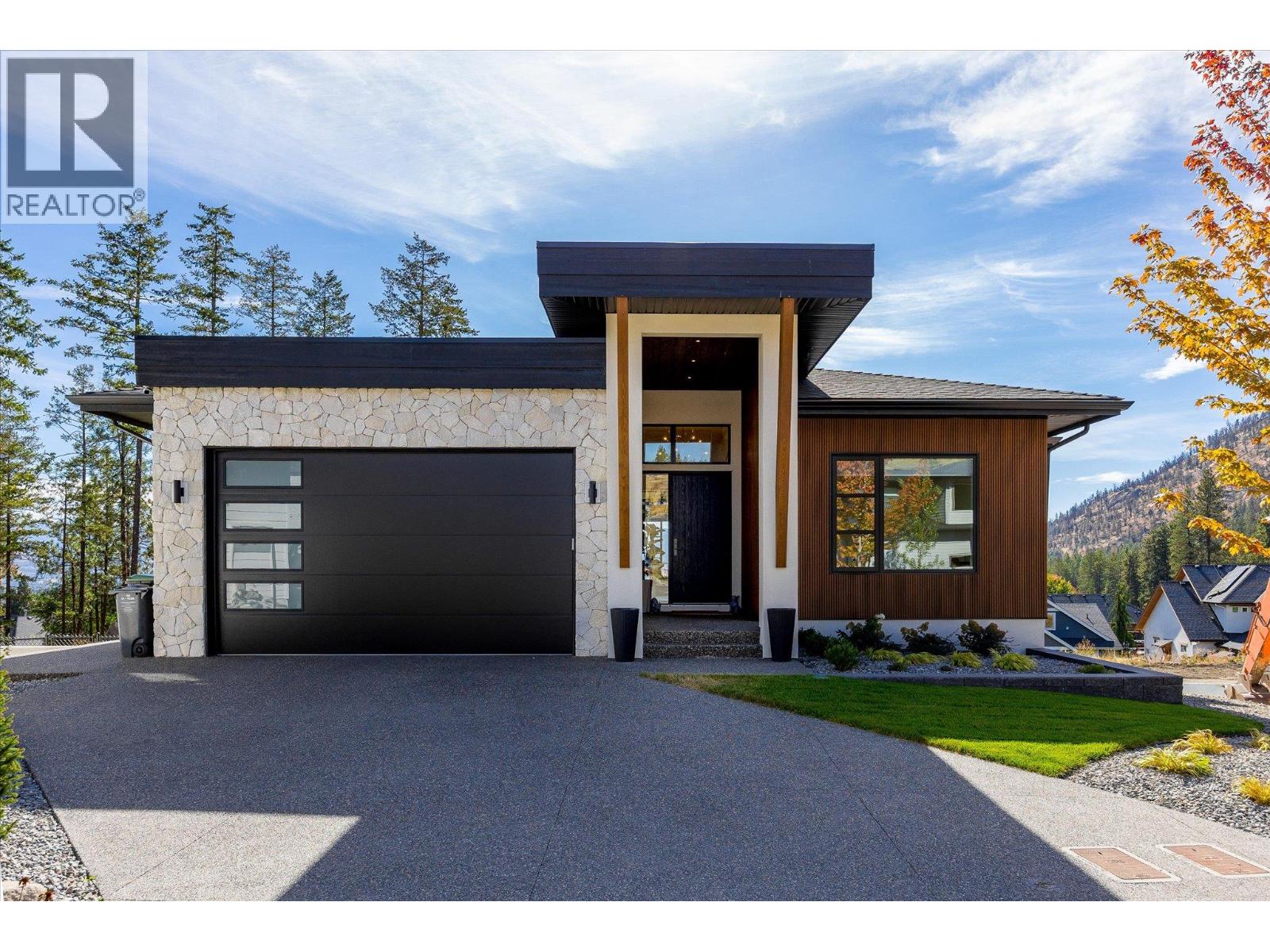 1395 April Springs Ct, Kelowna, BC V1V 2C6