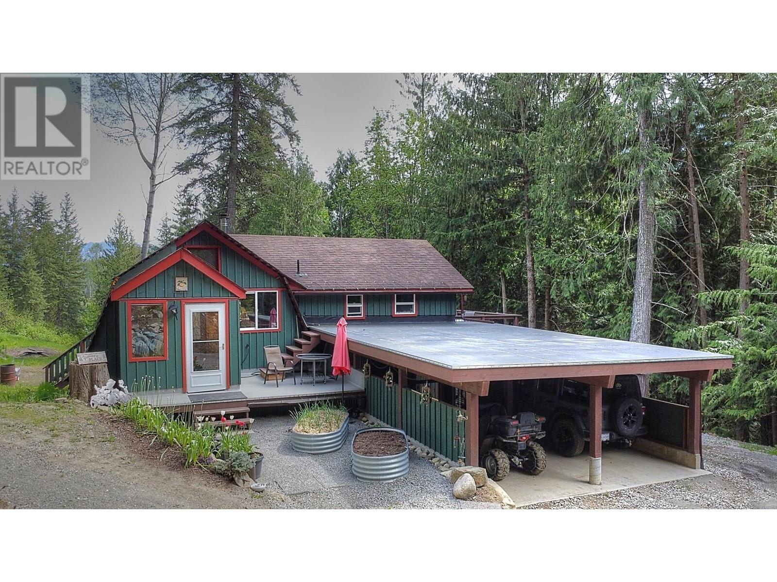1608 Zwicky Rd, Kaslo, BC V0G 1M0