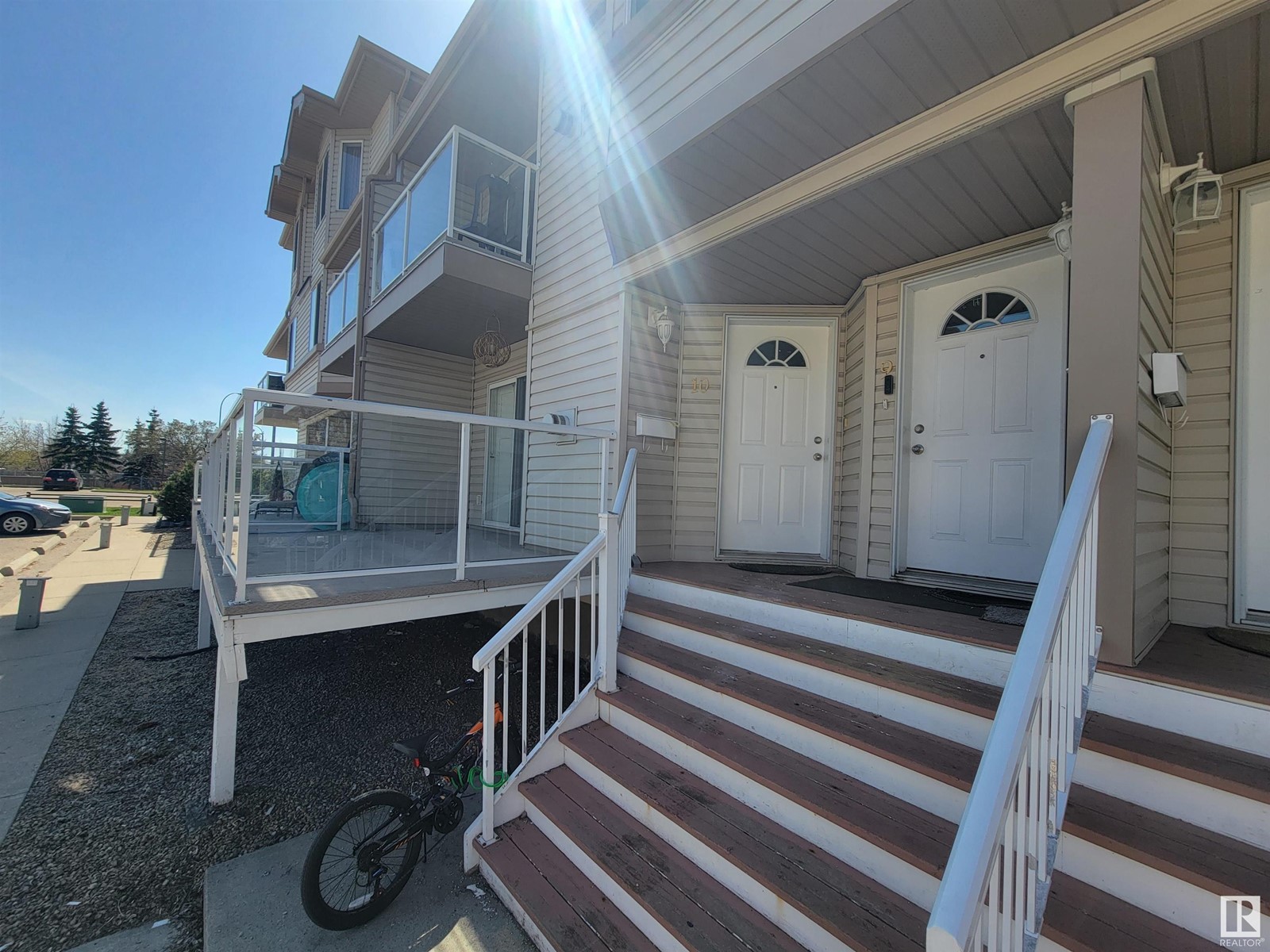 2505 42 Street Northwest #unit 10, Edmonton, AB T6L 7G8