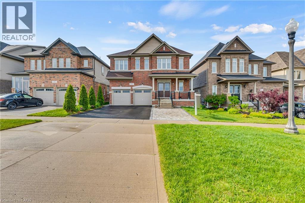 214 Blair Creek Dr, Kitchener, ON N2P 0G2