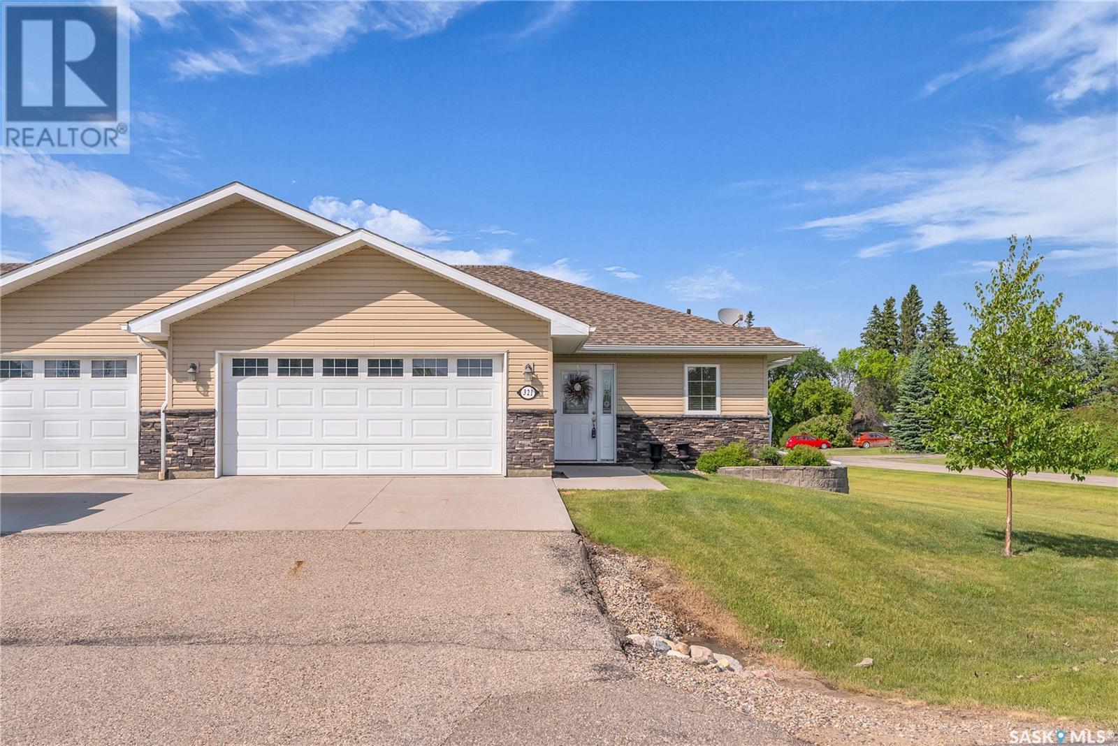 321 2nd Street South, Waldheim, SK S0K 4R0