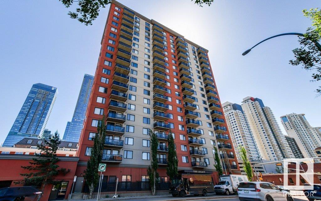 10303 105 Street Northwest #201, Edmonton, AB T5J 5G3