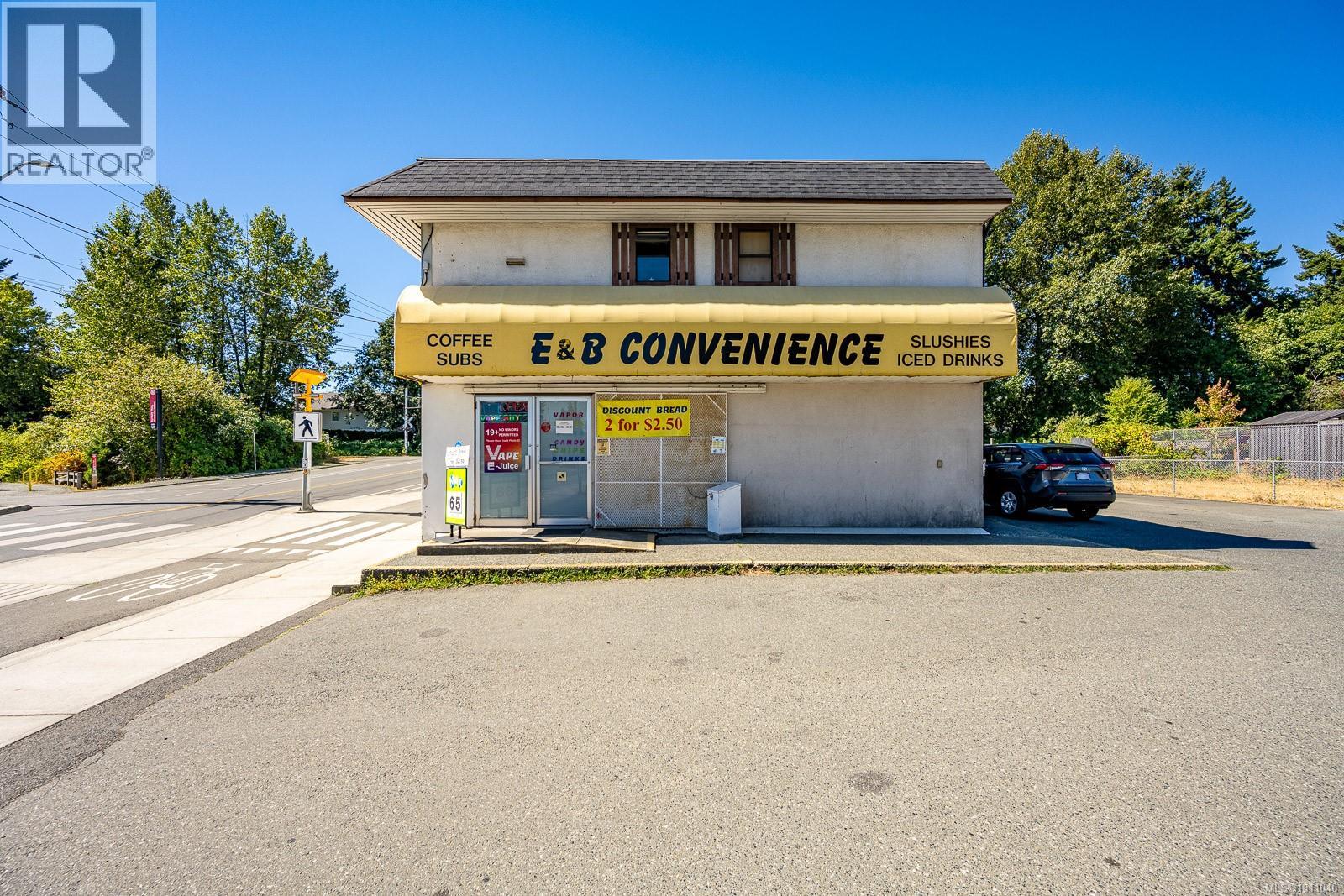 865 17th Street, Courtenay, BC V9N 1Z3