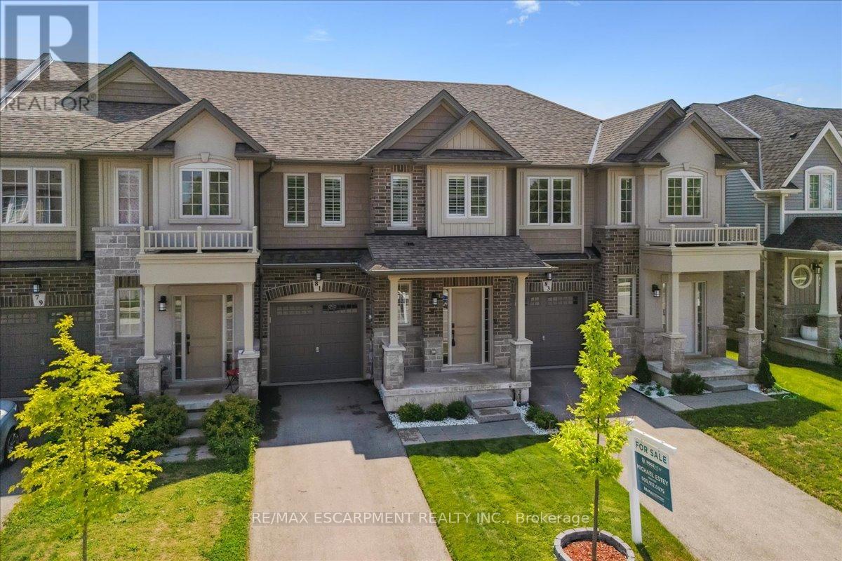 81 Beasley Grv, Hamilton Meadowlands, ON L9K 0J7