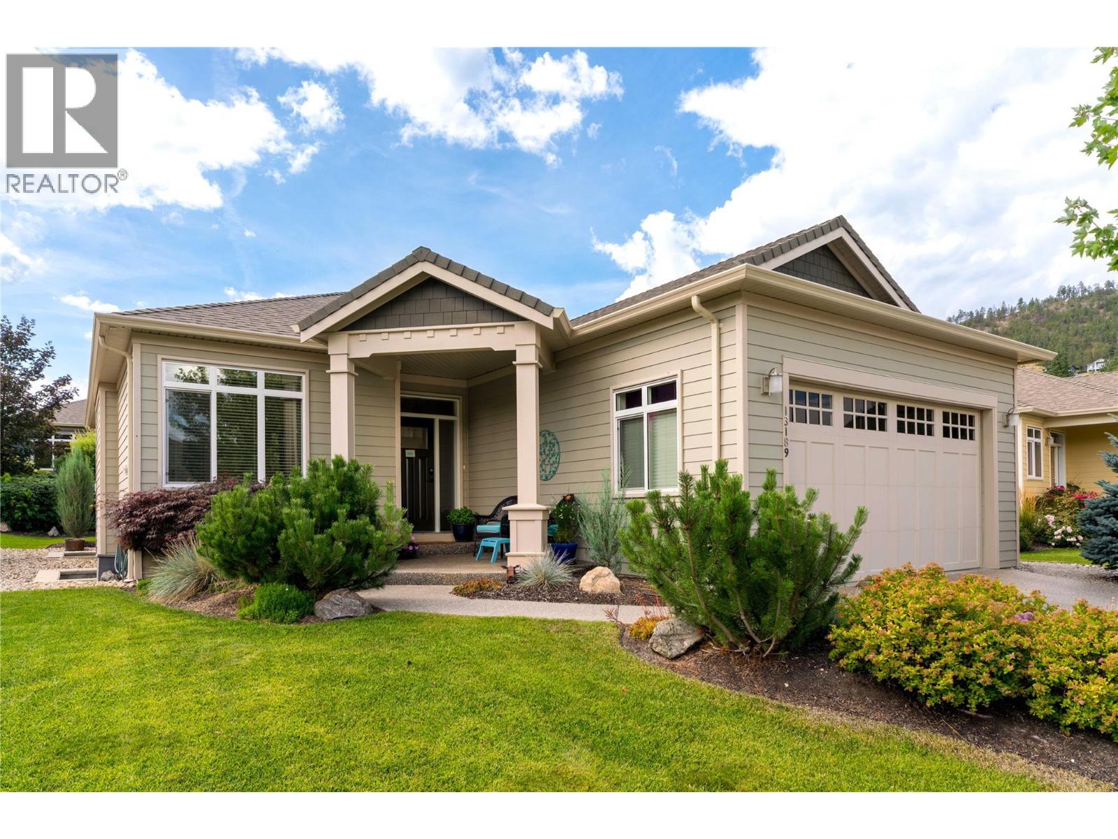 13189 Gibbons Dr, Lake Country, BC V4V 2S4