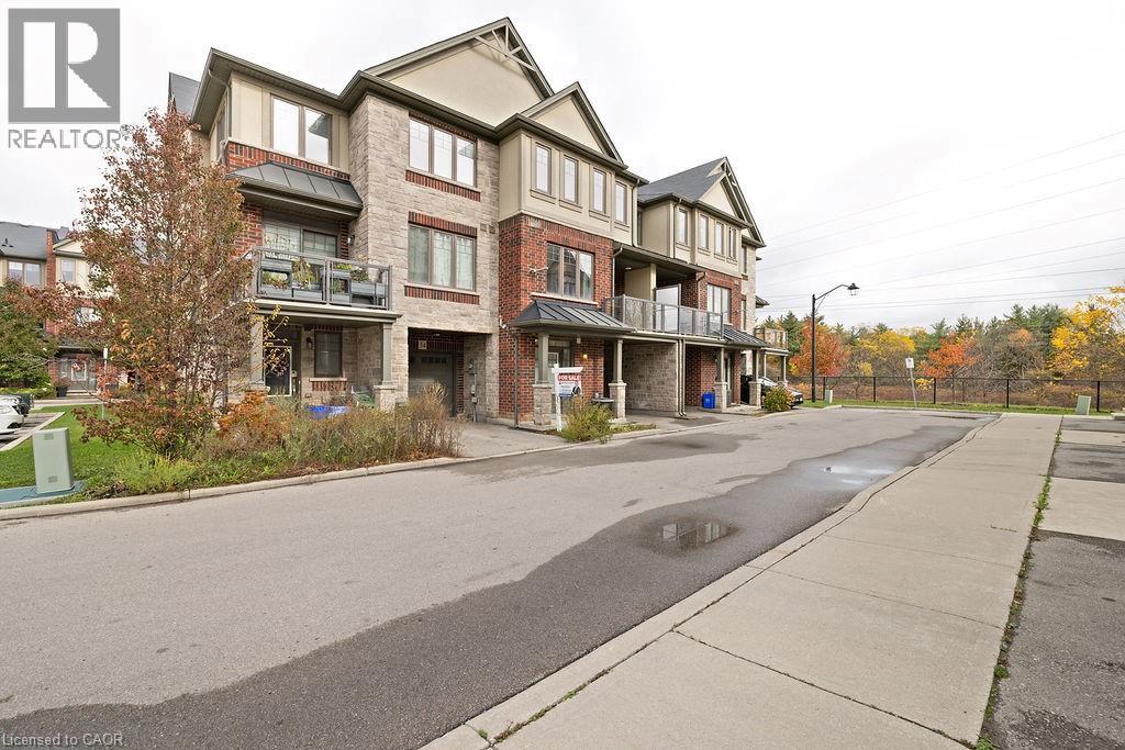 1169 Garner Road E Unit 33, Ancaster, ON L9G 0G8