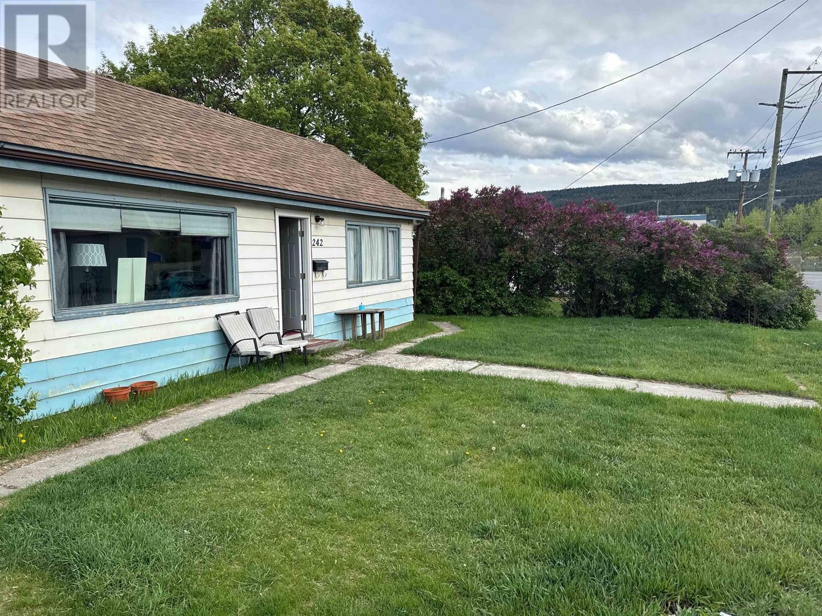 242 S Third Ave, Williams Lake, BC V2G 1J4