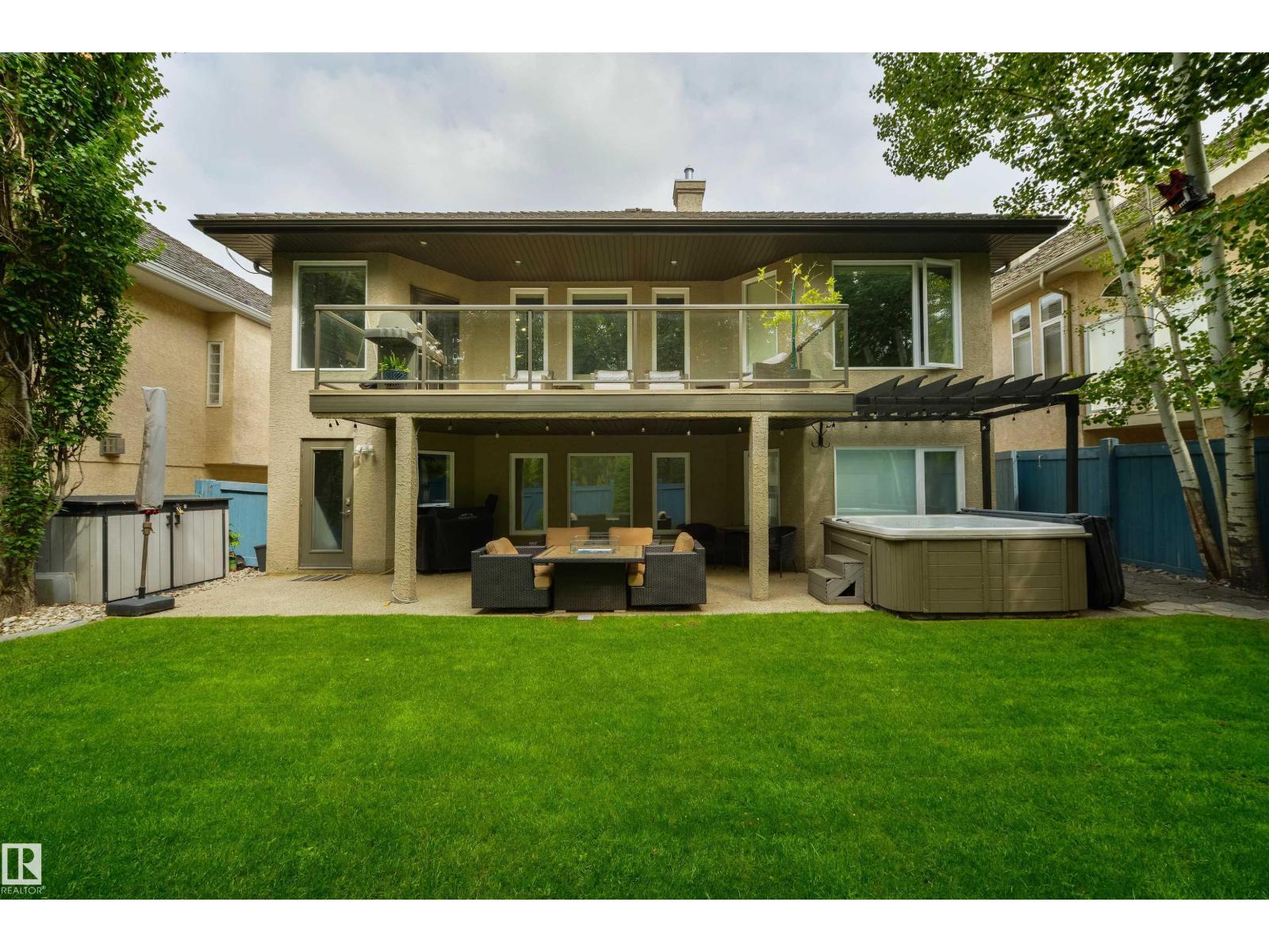 14 Prestige Pt NW, Edmonton, AB T6M 2T3
