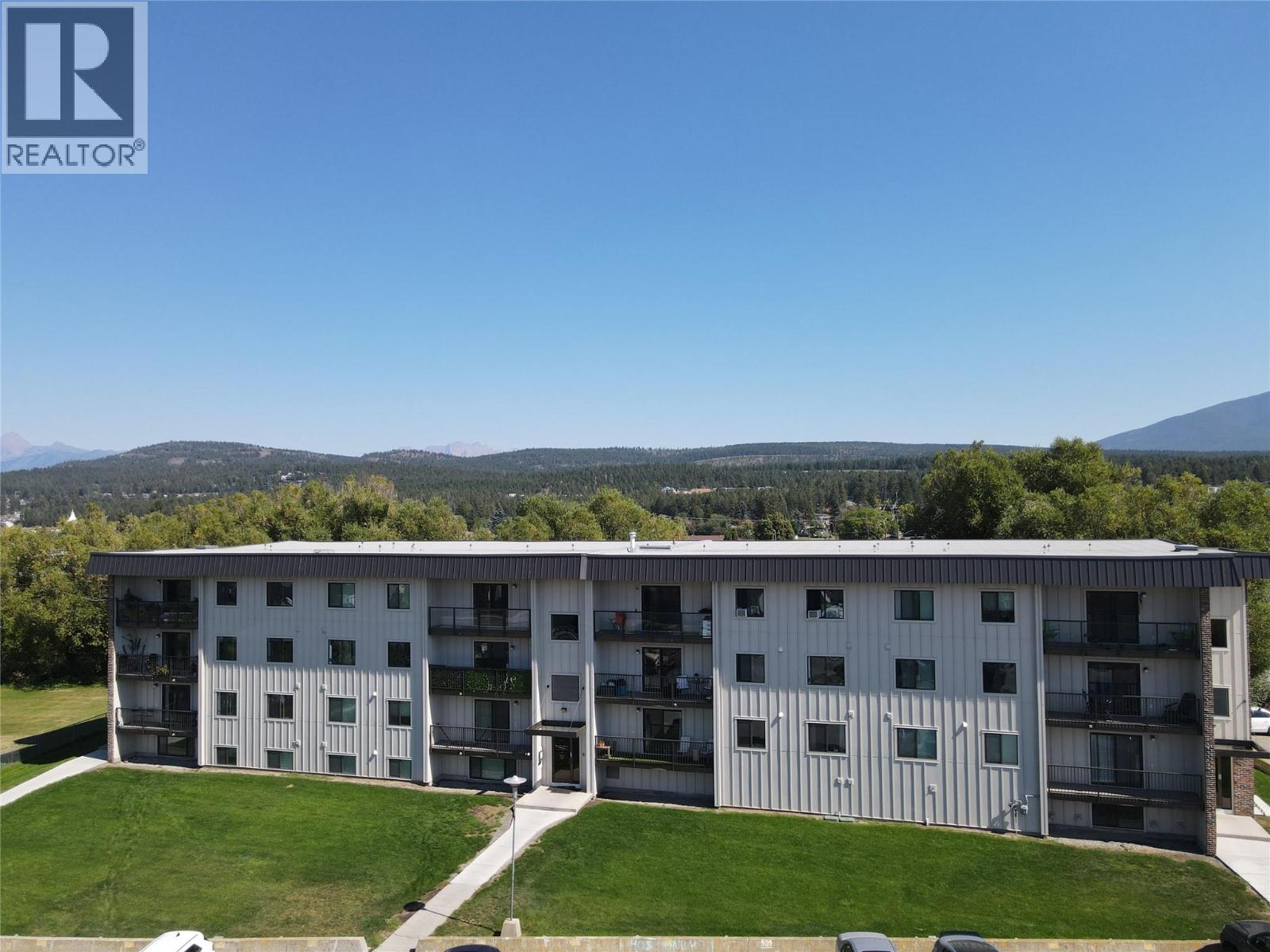 606 18th Avenue N Unit 202, Cranbrook, BC V1C 5M1