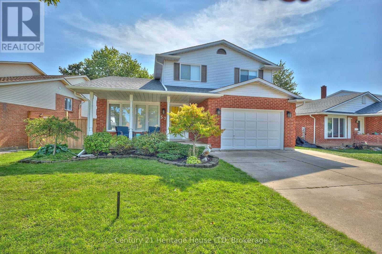 57 Keefer Rd, Thorold, ON L2V 4W5