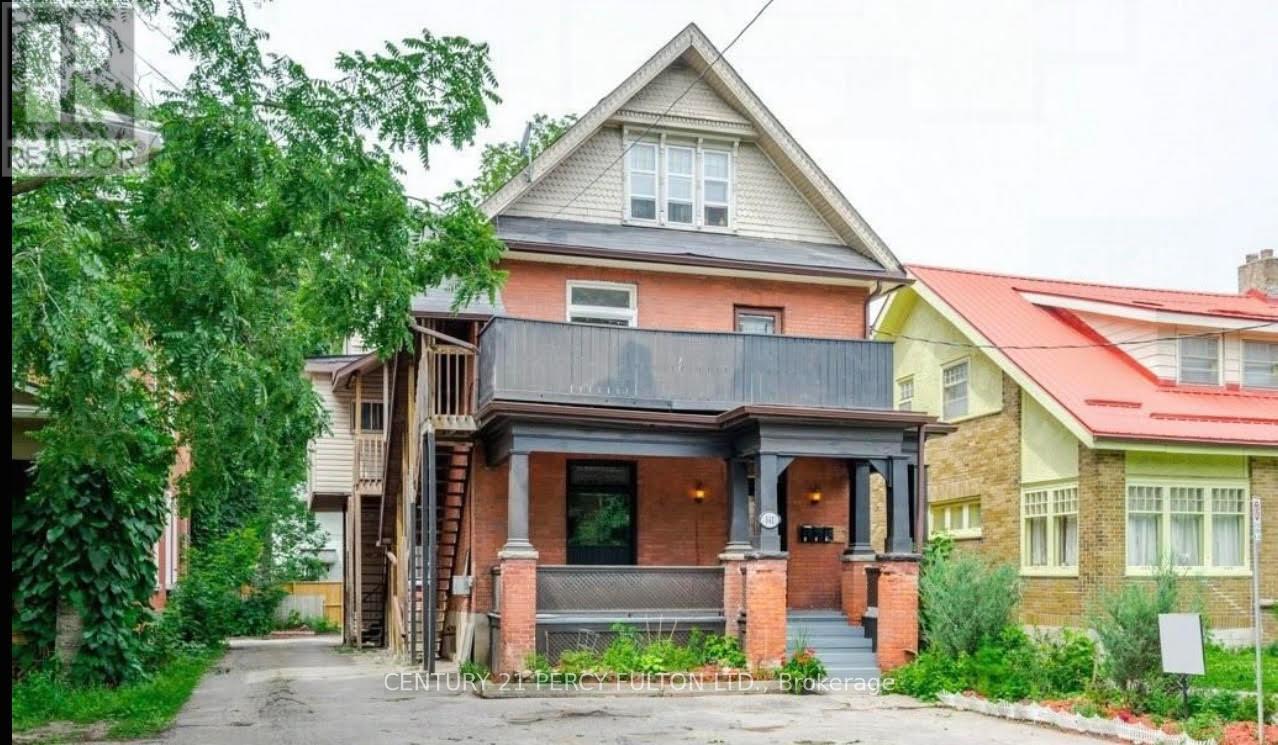 541 Aylmer St N, Peterborough, ON K9H 3W6
