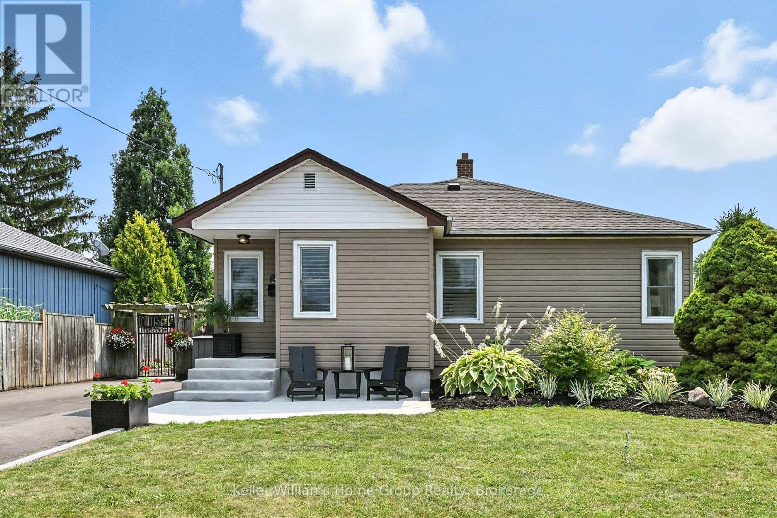 4 Glenview Ave, St. Catharines Vinelinwell, ON L2N 2Z6