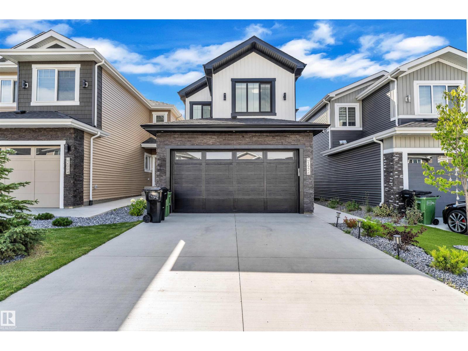 164 St Sw Unit 1924, Edmonton, AB T6W 5J9