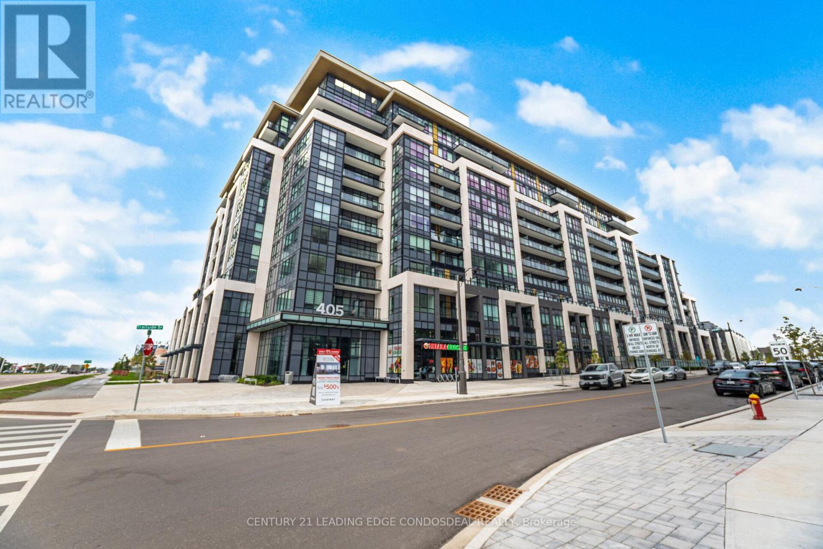 234 405 Dundas St W, Oakville, ON L6M 5P9