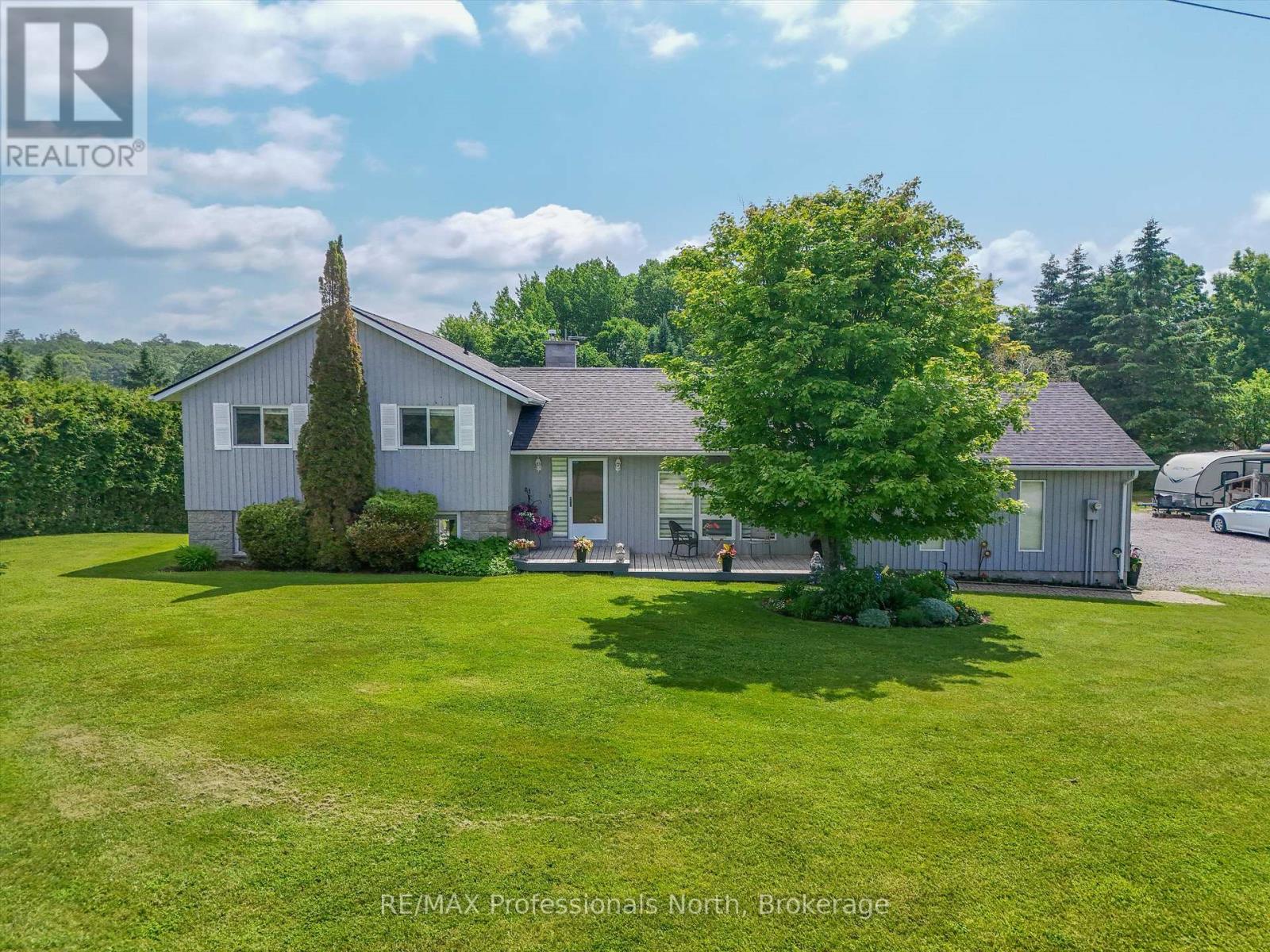 1287 Golden Beach Rd, Bracebridge Monck Bracebridge, ON P1L 1W8