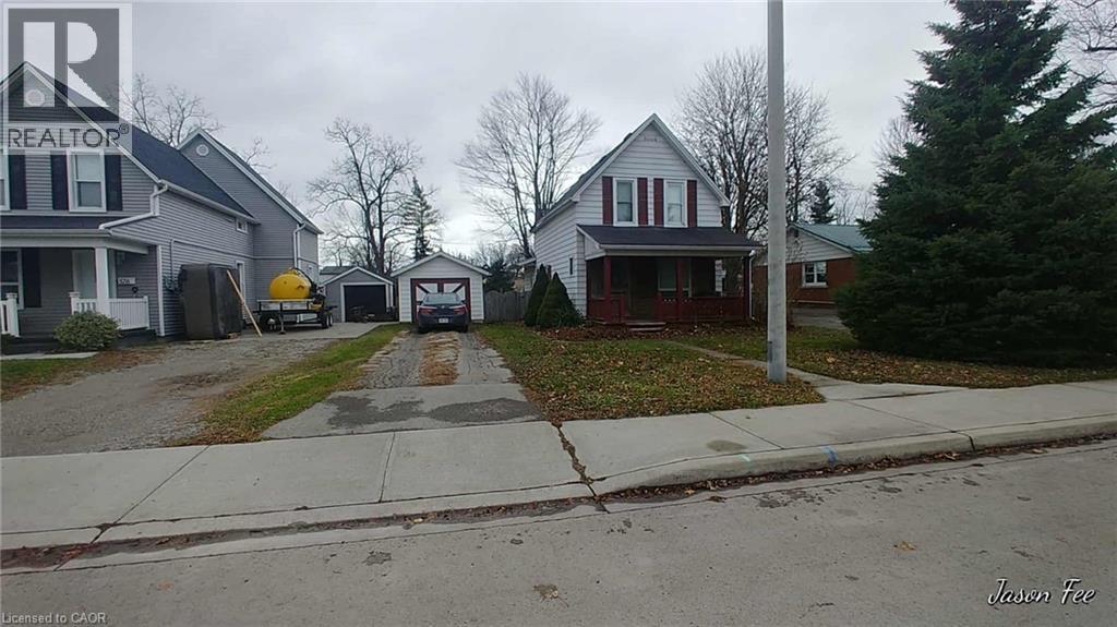 520 Alder St E St E, Dunnville, ON N1A 1E6