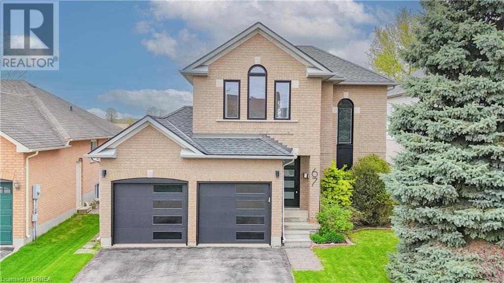 67 Wadsworth Cres, Cambridge, ON N1S 5A3