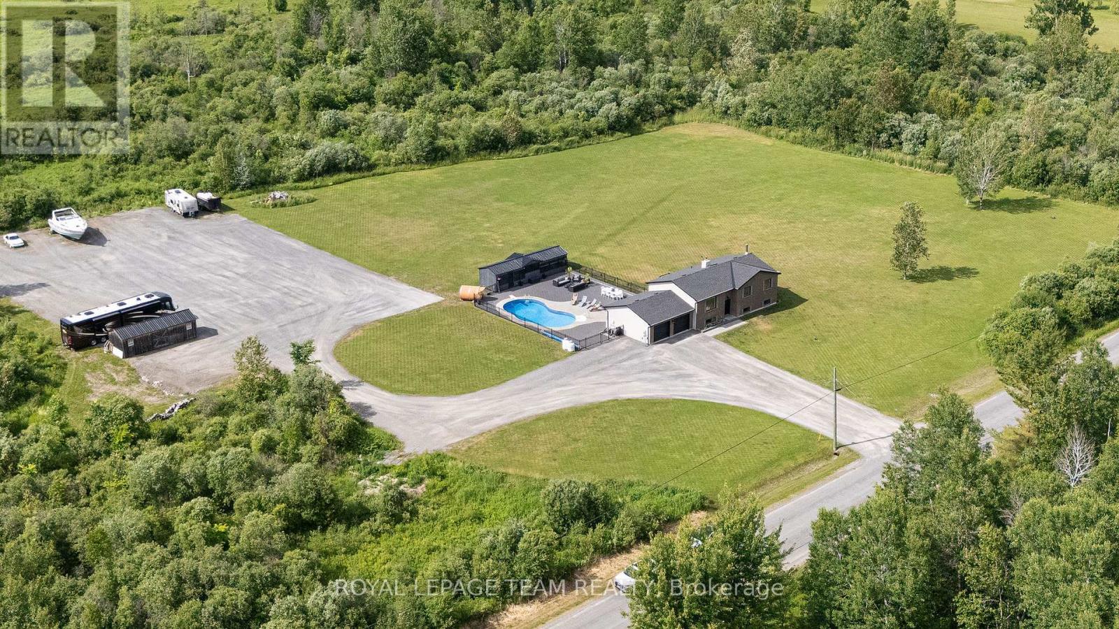 883 Craig Rd, North Grenville, ON K0G 1S0