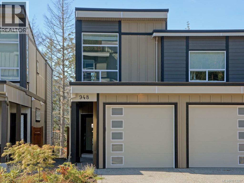 948 Warbler Close, Langford, BC V9C 0J4