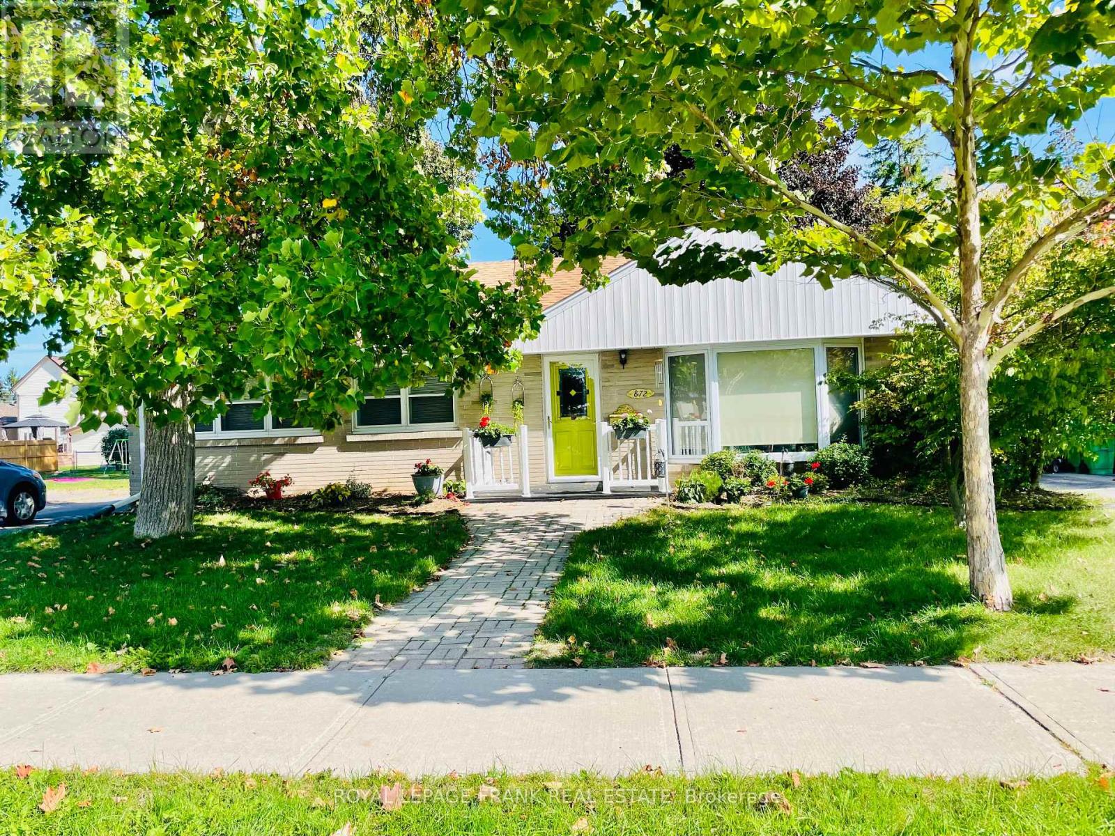 872 Western Ave Ward 1 Ave, Peterborough, ON K9J 5V9