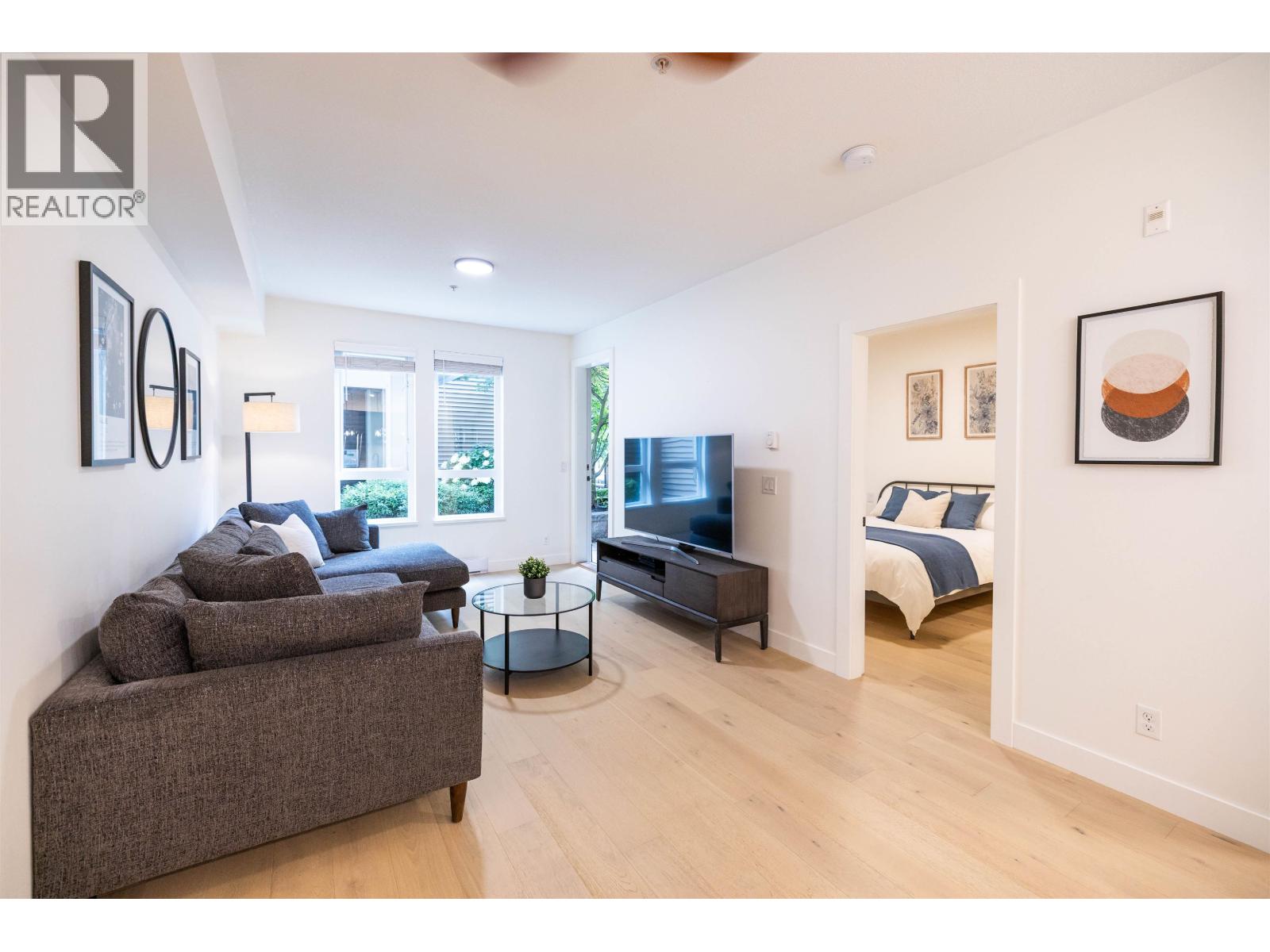 12040 222 Street Unit 110, Maple Ridge, BC V2X 9G8