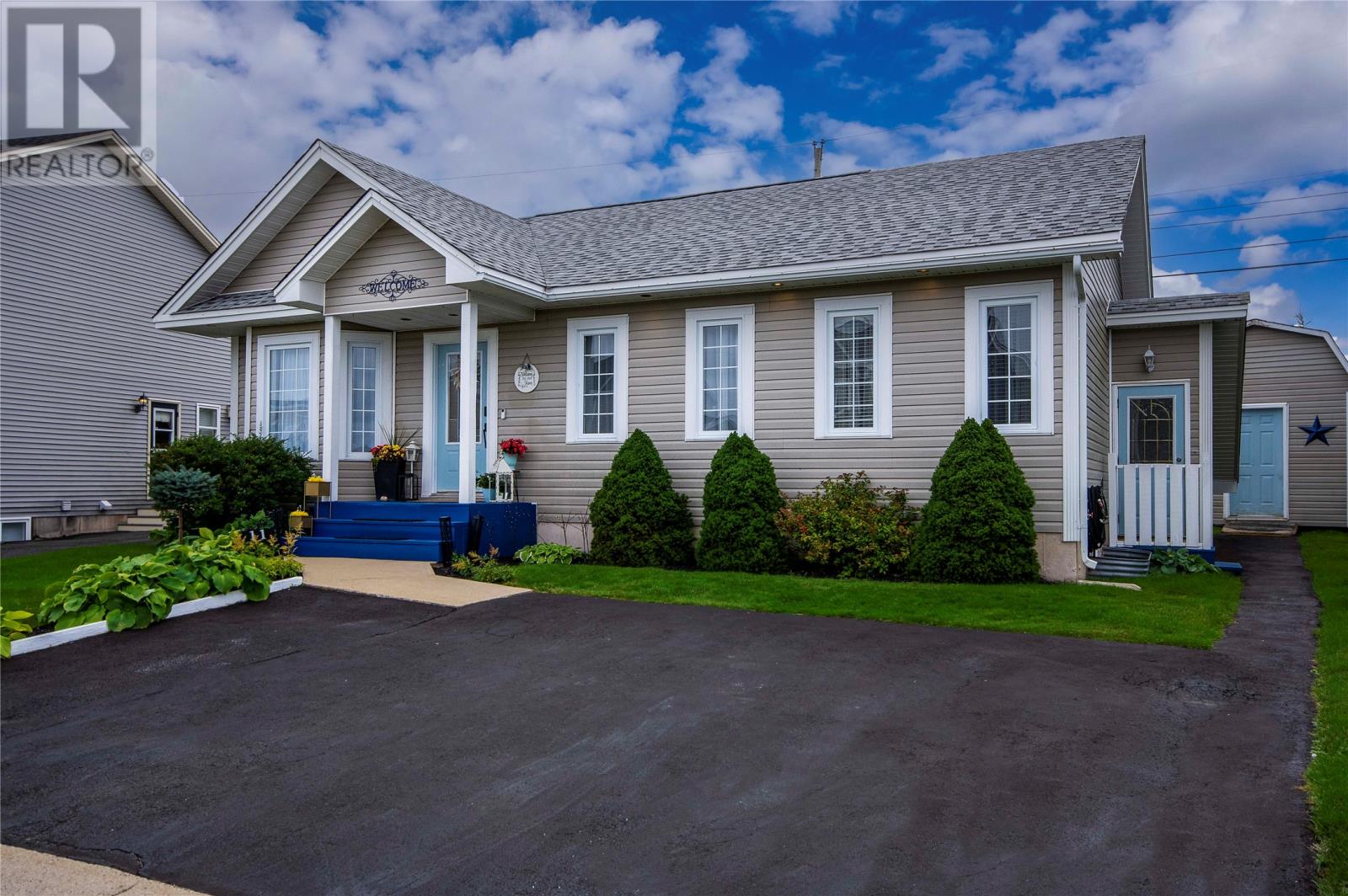 11 Parkview Cres, St. John's, NL A1H 1B6