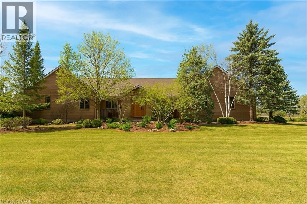 425 Golf Club Rd, Hamilton, ON L0R 1P0