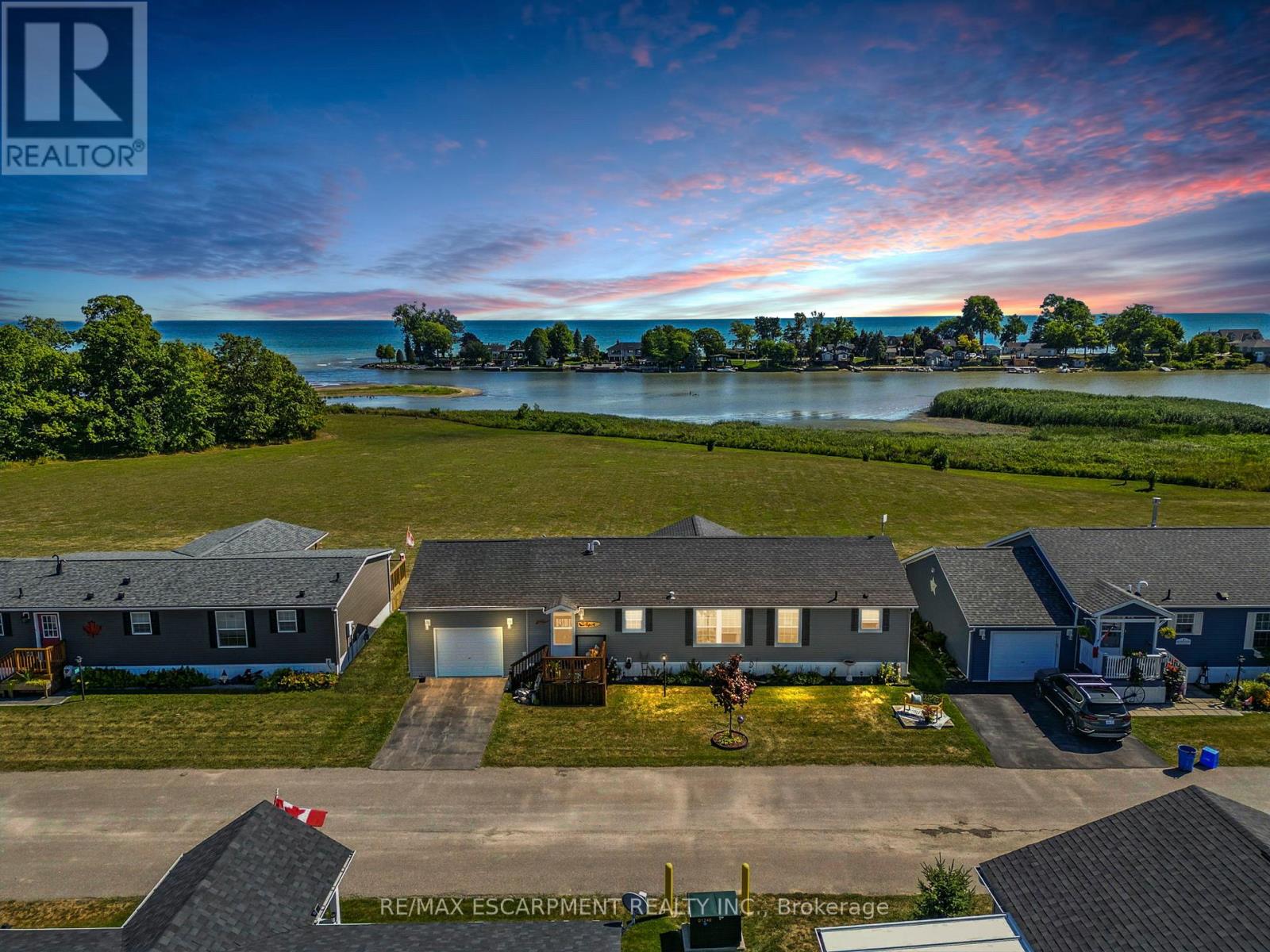 55 Riverbend Cres, Haldimand Nanticoke, ON N0A 1L0