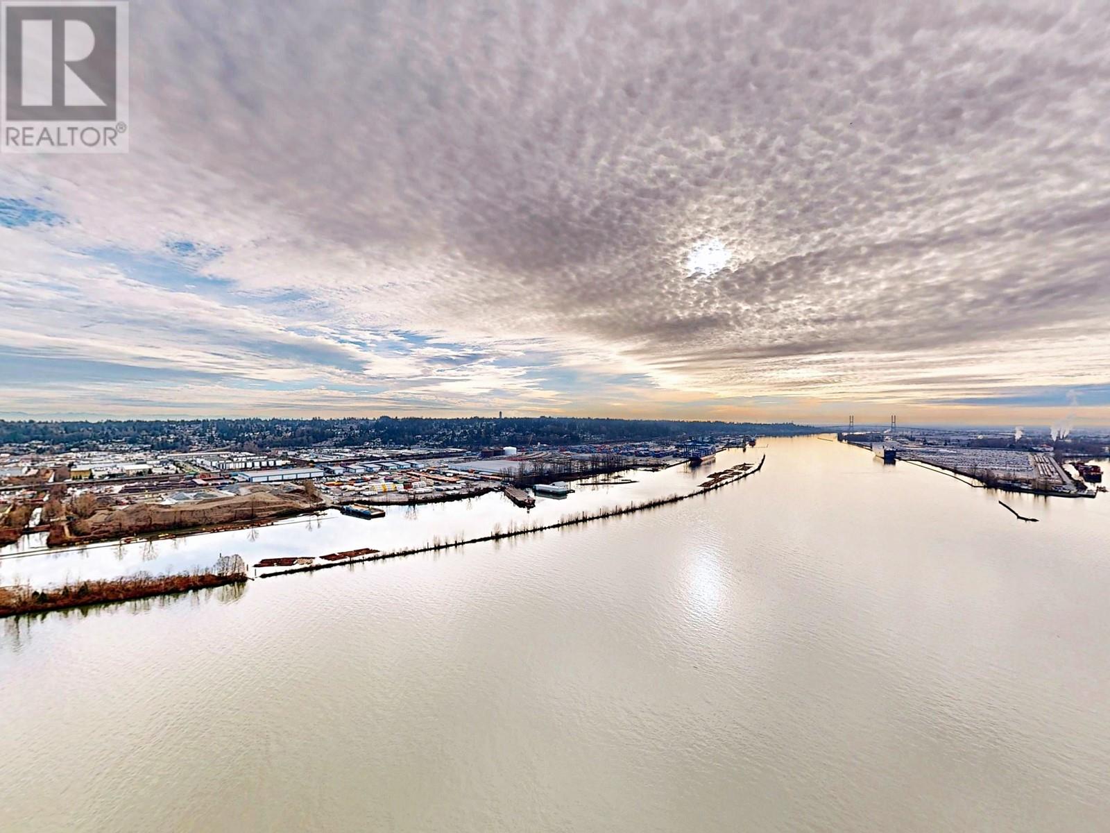 680 Quayside Drive Unit 3507, New Westminster, BC V3M 0C4