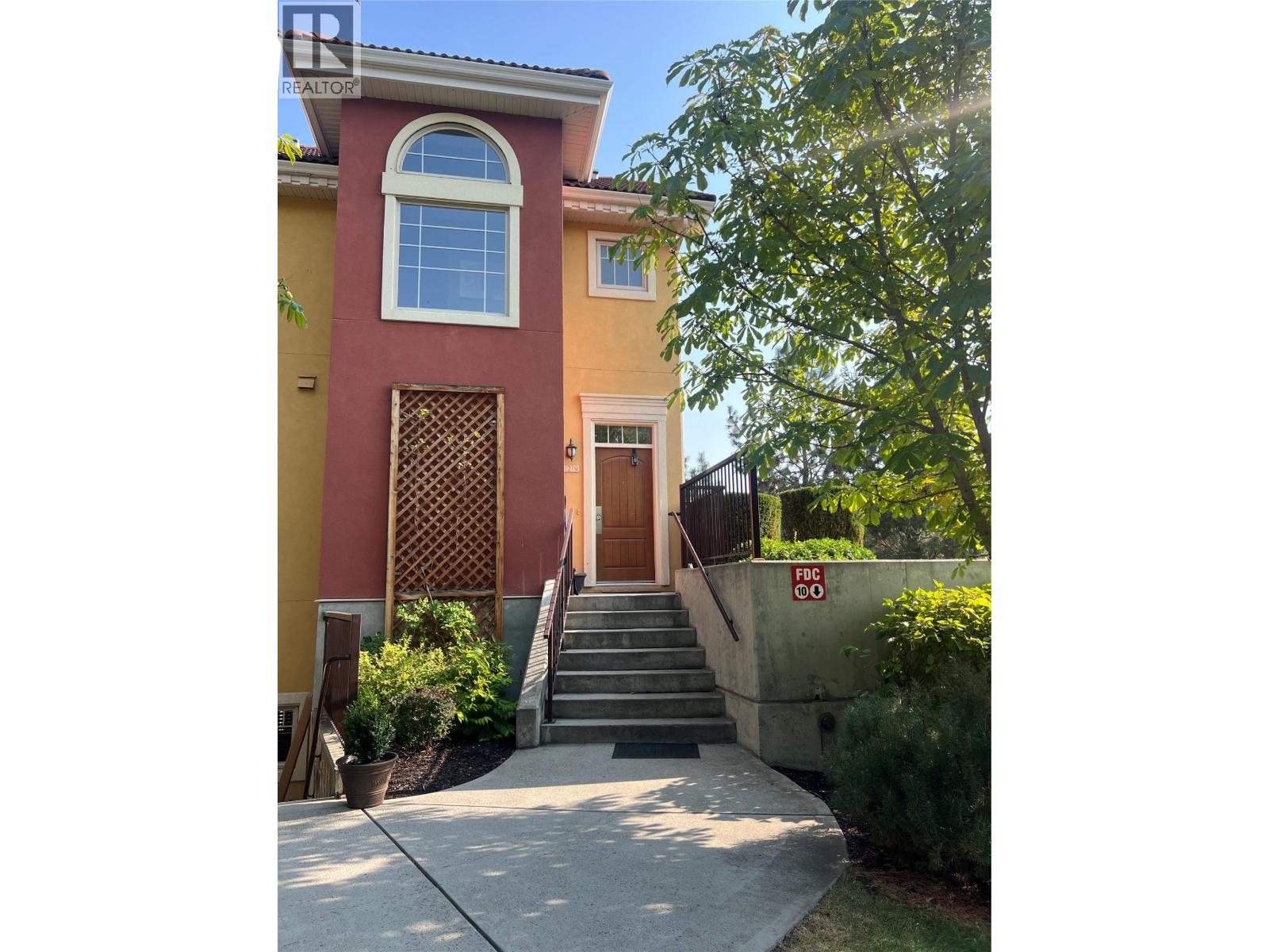 1795 Country Club Drive Unit 229, Kelowna, BC V1V 2V9