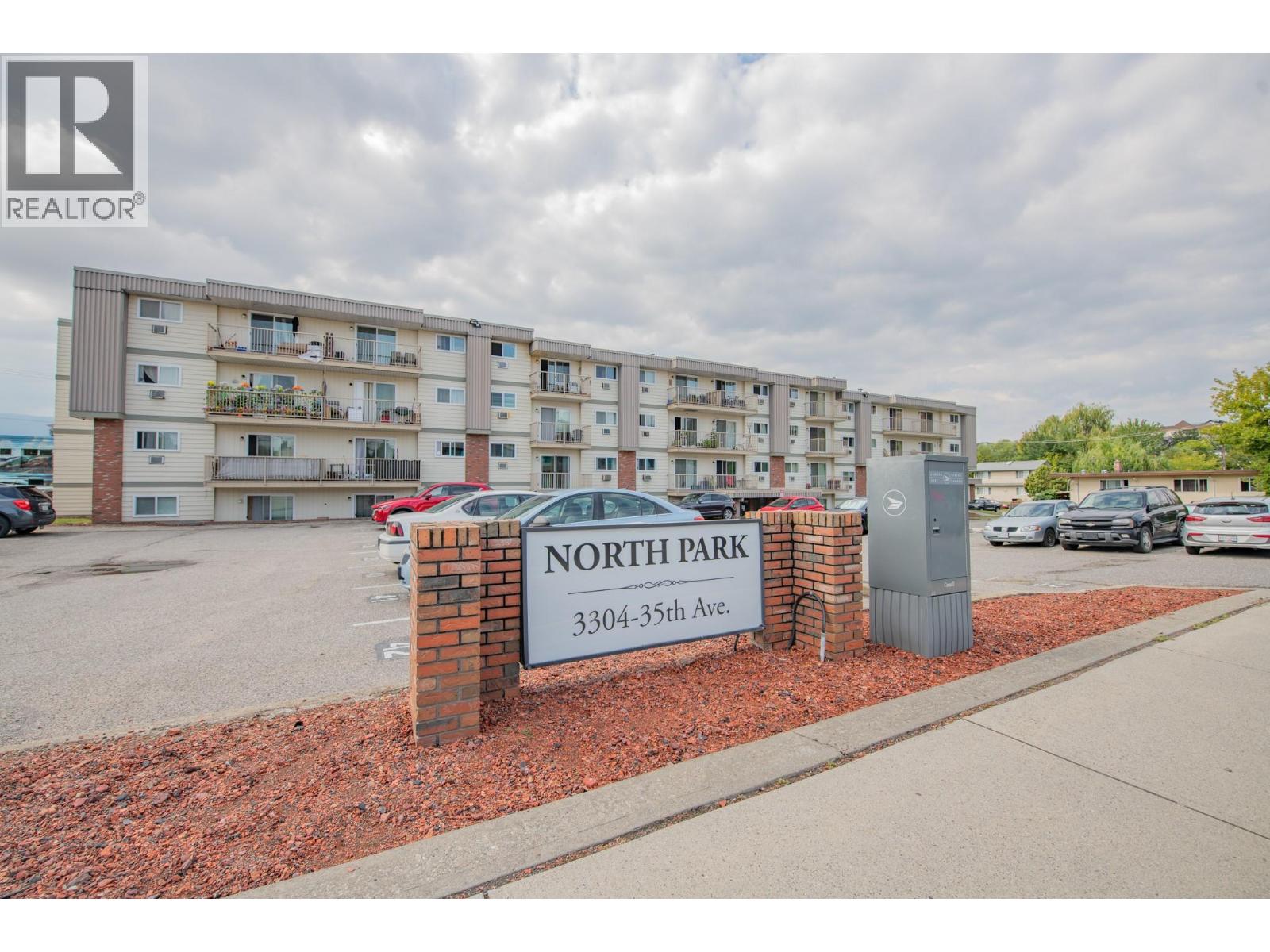3304 35 Avenue Unit 214, Vernon, BC V1T 8M6