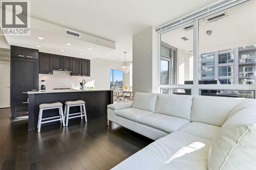 222 Riverfront Avenue Sw Unit 825, Calgary, AB T2P 0X2