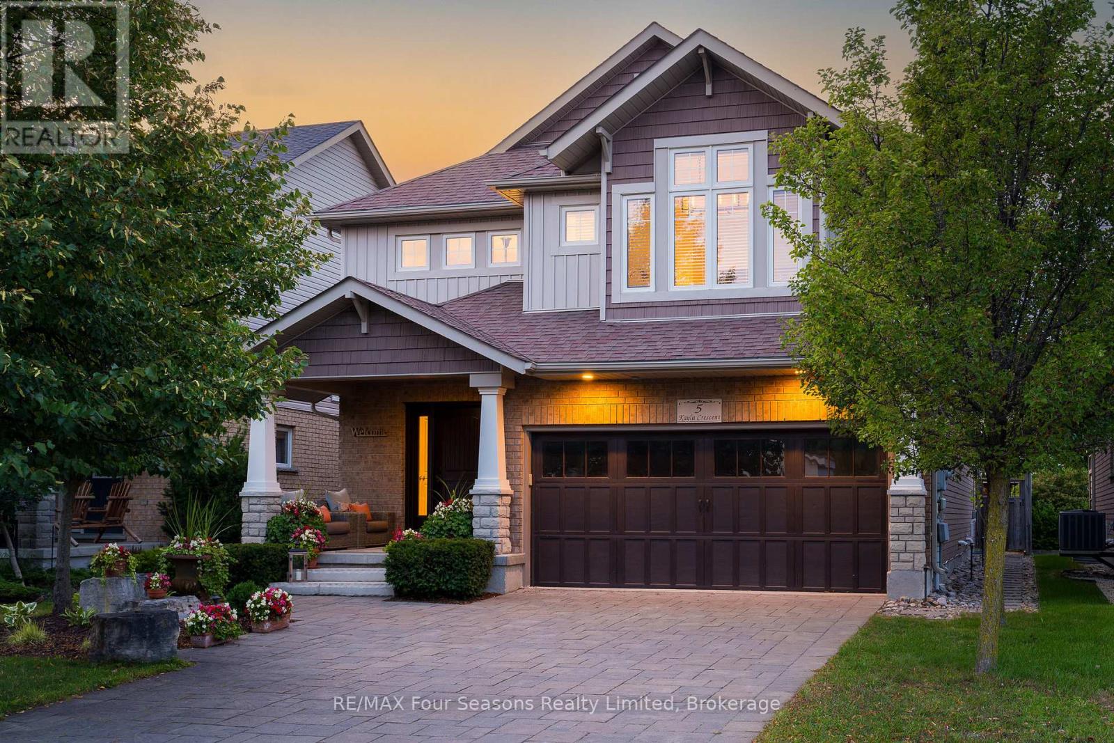 5 Kayla Cres N, Collingwood, ON L9Y 5K9