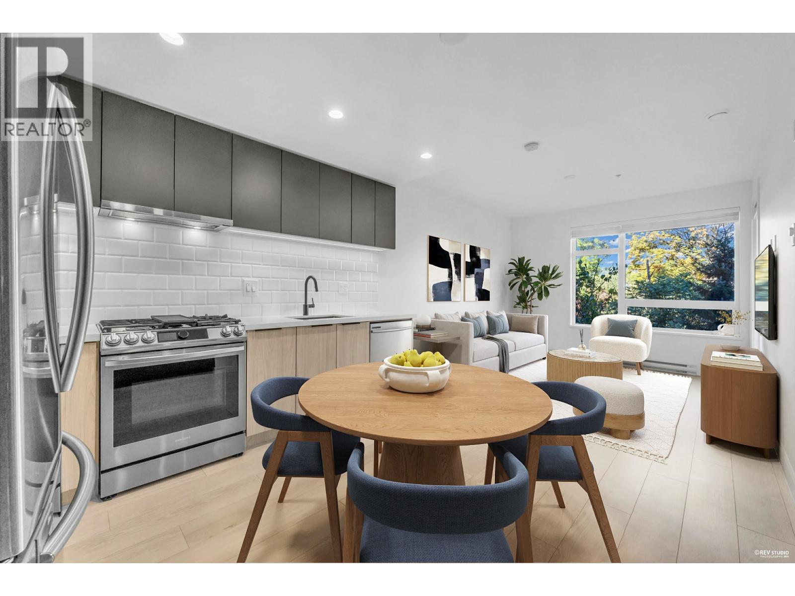 3038 St George Street Unit 203, Port Moody, BC V3H 0L3