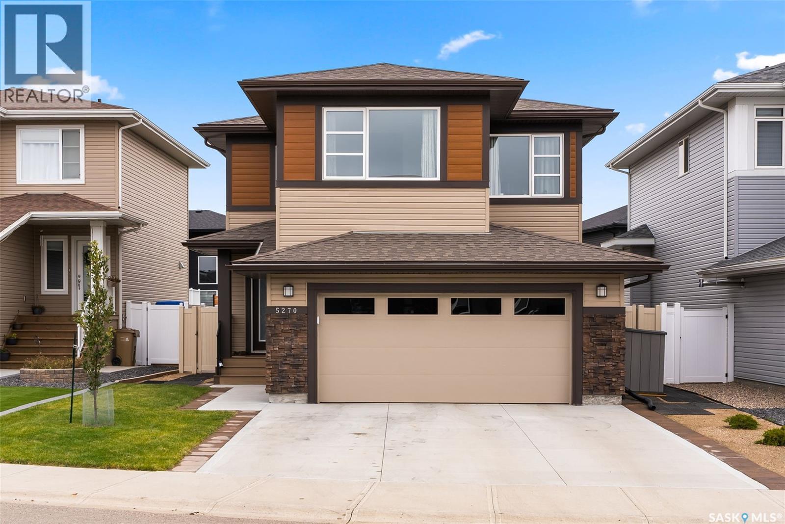 5270 E Green Cres, Regina, SK S4V 3T1