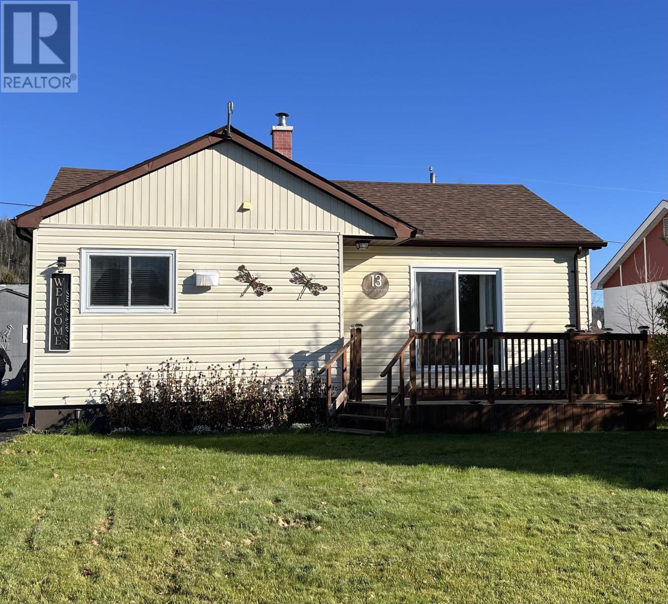 13 Falcon Dr, Manitouwadge, ON P0T 2C0