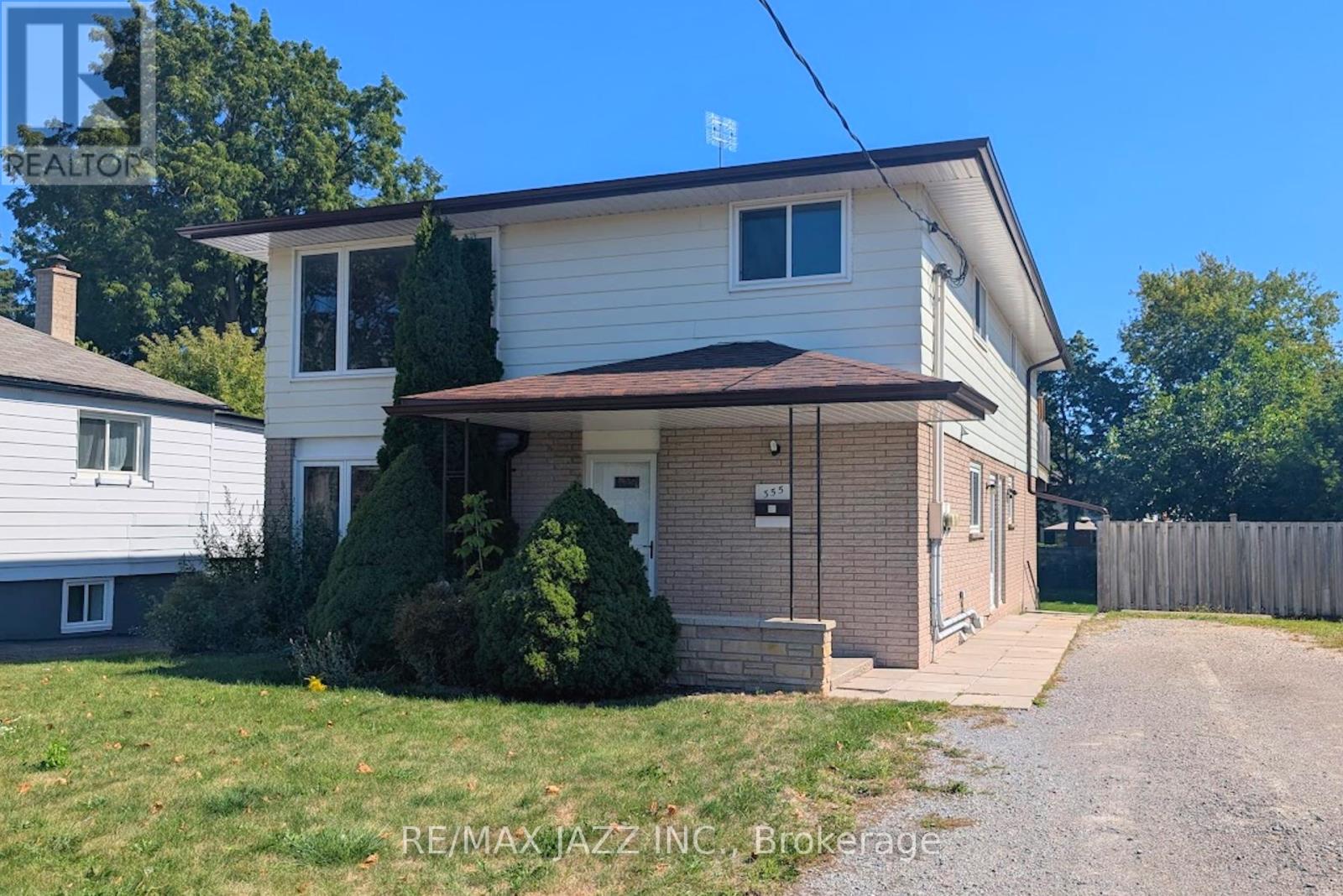 355 Oshawa Blvd N, Oshawa, ON L1G 5T2