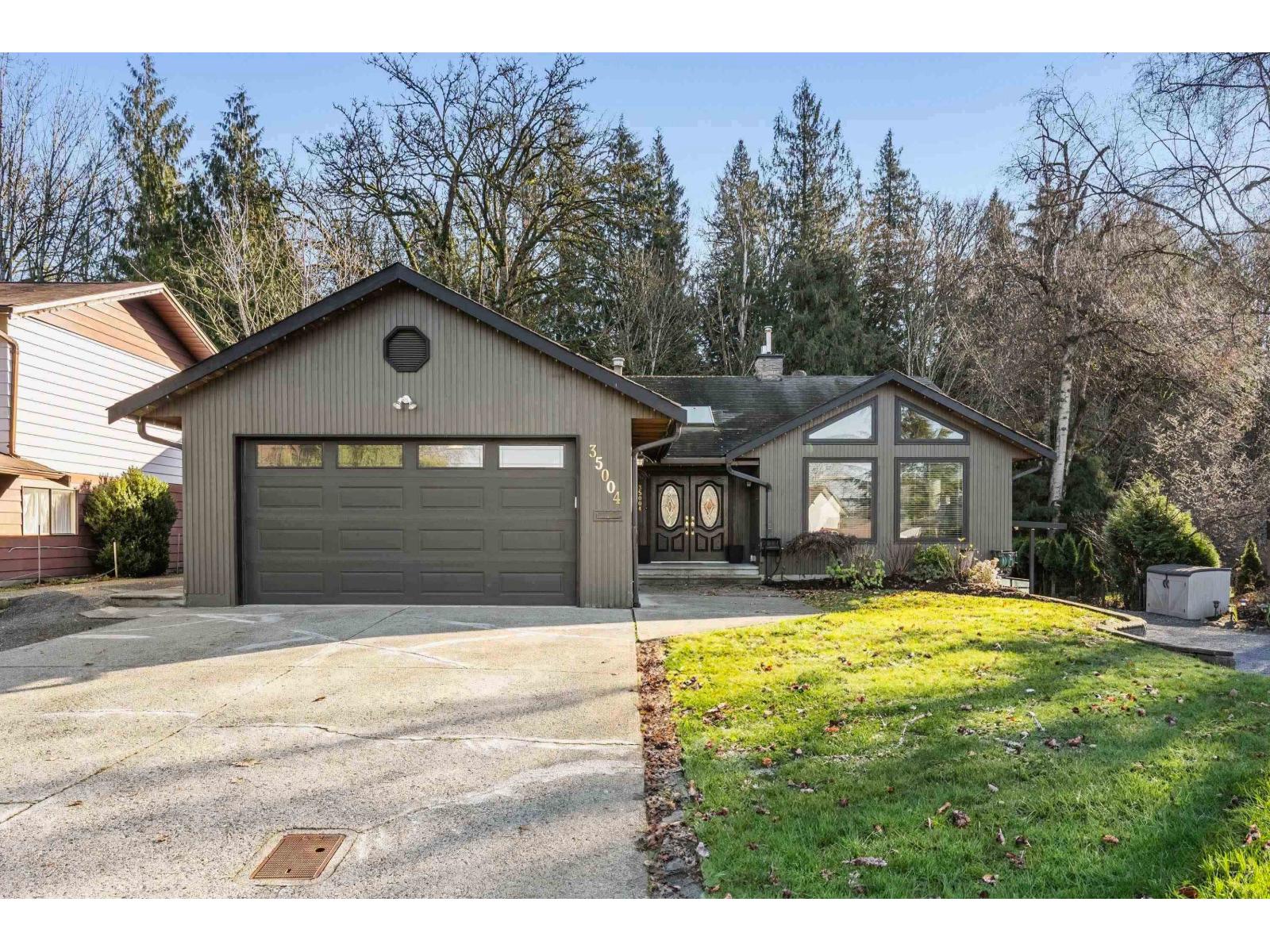 35004 Laburnum Ave, Abbotsford, BC V2S 5M7