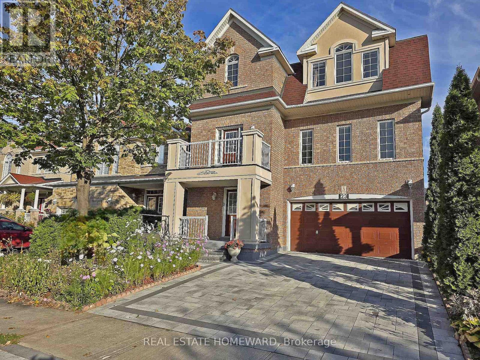 23 Pathmaster Rd, Brampton, ON L6P 2G9