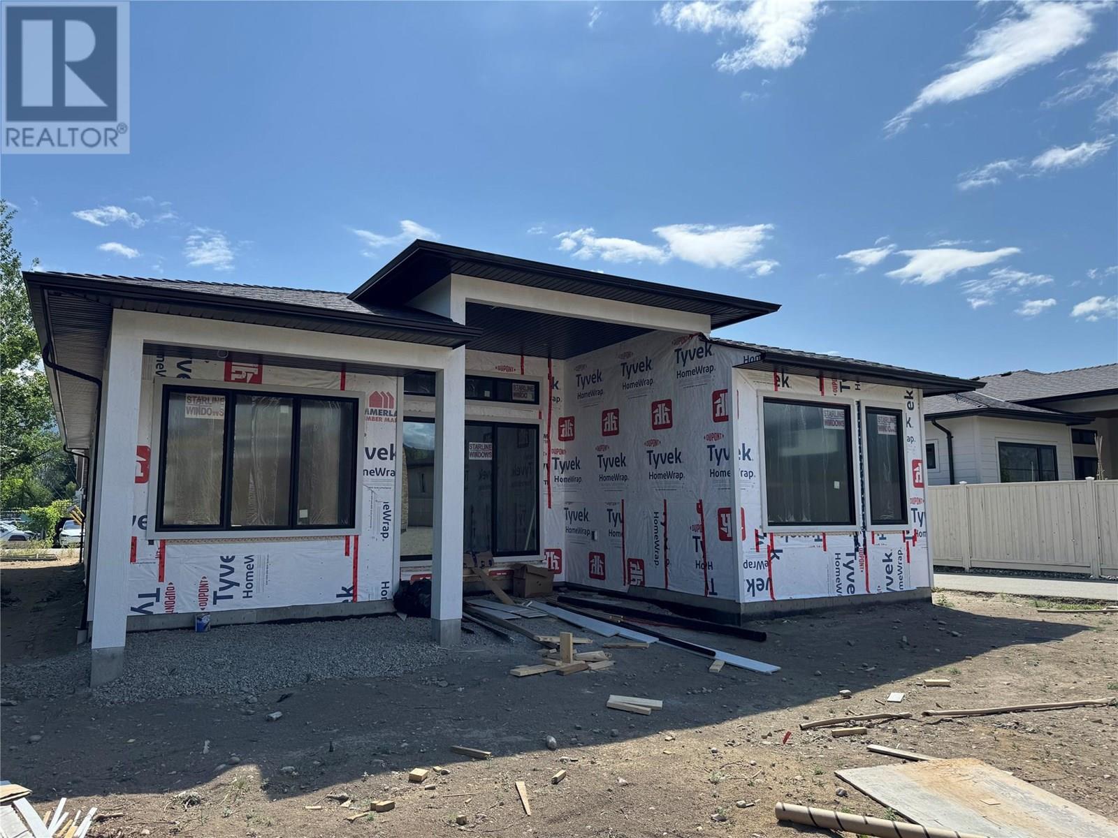 5586 Nixon Rd, Summerland, BC V0H 1Z9