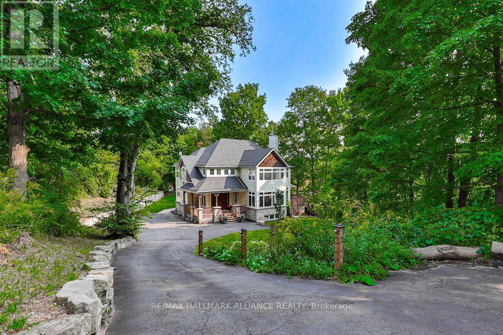 1200 Bronte Rd, Oakville, ON L6M 4G4